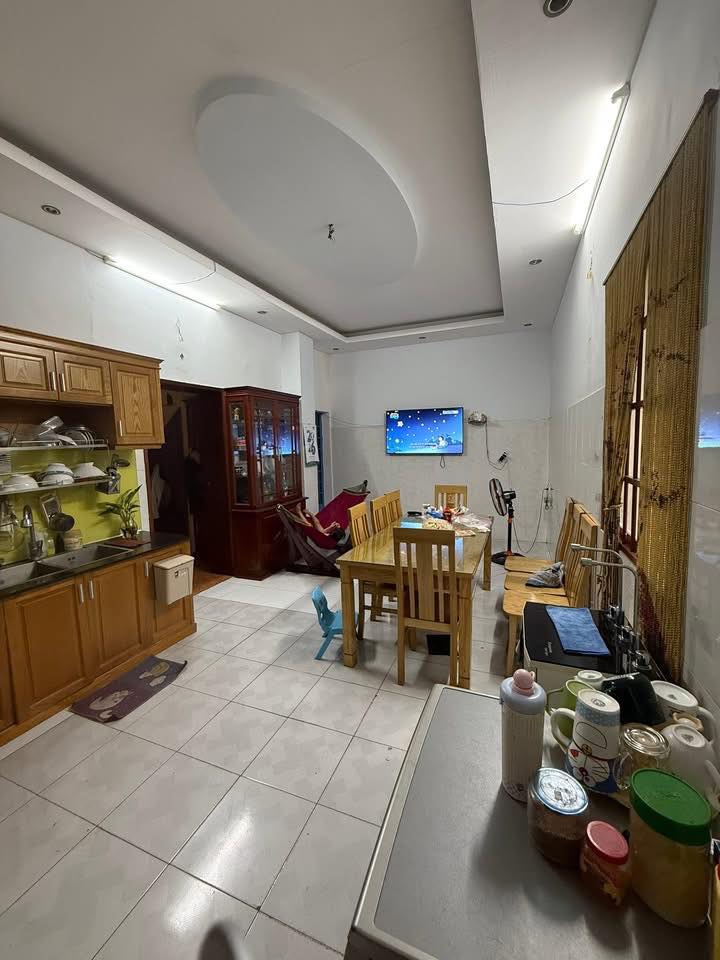 Nhà cho thuê đường Ngô Đức Kế Vũng Tàu 5PN - Không gian thoáng mát, giá chỉ 8.5 triệu!