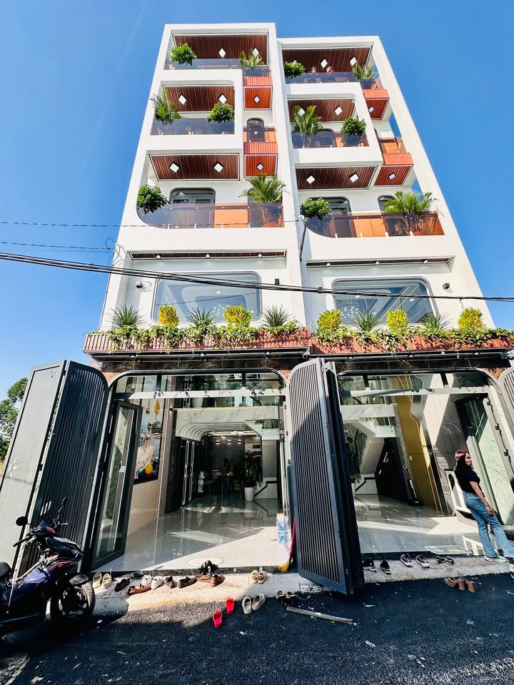 Nhà phố Thạnh Xuân, Quận 12, 56m² giá 6.38 tỷ - Nhà mới xây, nội thất đầy đủ!