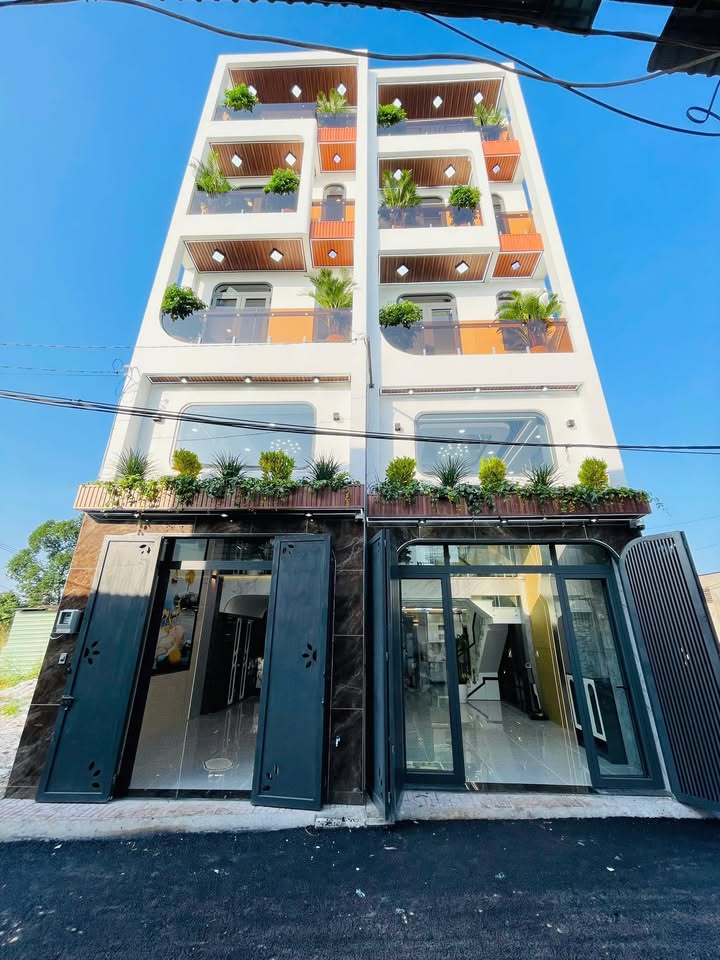 Nhà phố Thạnh Xuân 24, Quận 12, 58m² giá 6,38 tỷ - Ô tô vào nhà ngủ ngay!