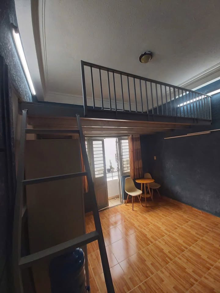 Phòng cho thuê Bạch Đằng 30m² giá 5 triệu - Nội thất đầy đủ, thuận tiện di chuyển!