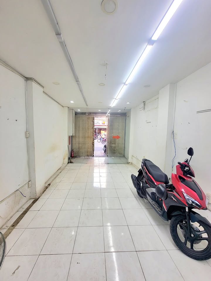 Bán nhà mặt tiền Lê Quang Định, phường 7, quận Bình Thạnh, 98m² - Kinh doanh sầm uất!