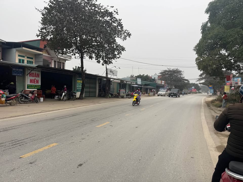 Đất nền mặt đường quốc lộ 37 tại phường Nông Tiến 2712.4m² - Kinh doanh buôn bán thuận lợi!
