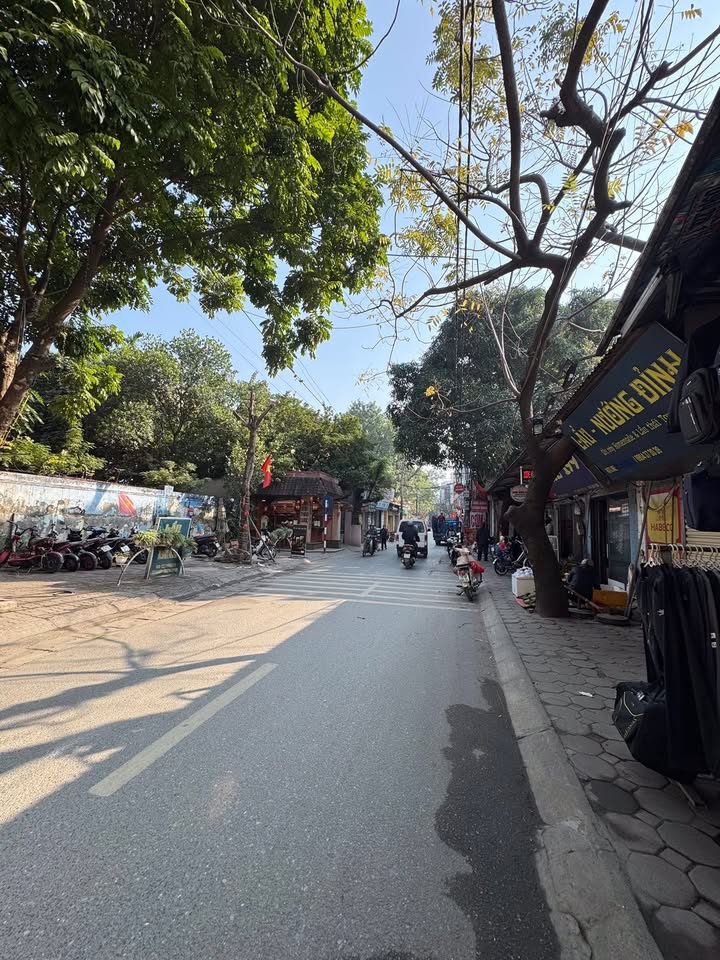 Nhà riêng Xuân Đỉnh 35m² giá 900 triệu - Ô tô tránh thoải mái!