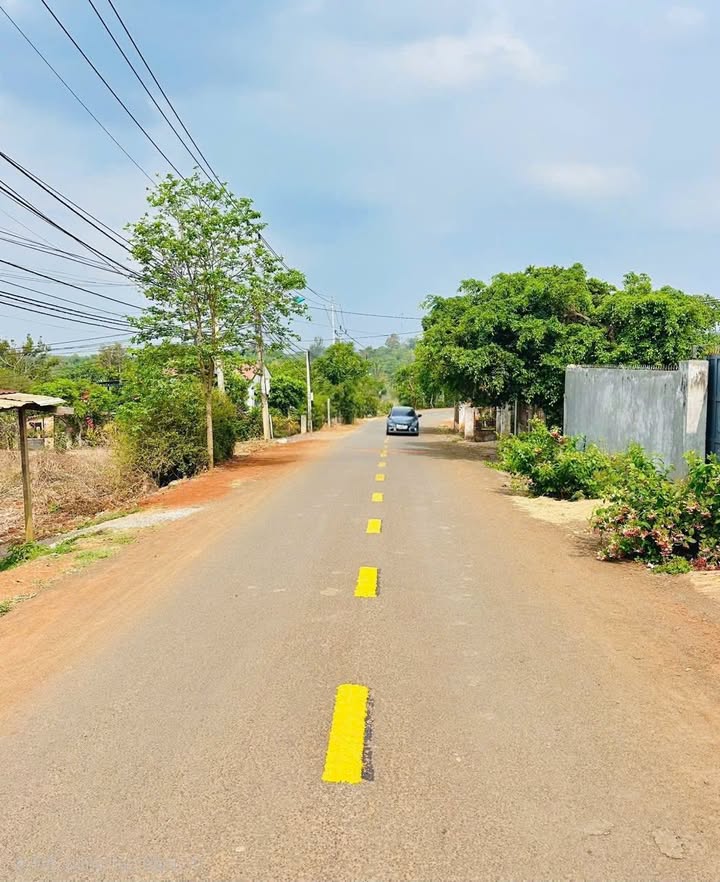 Nhà phố Buôn Ma Thuột 200m² giá 950 triệu - Đầu tư kinh doanh sinh lời!