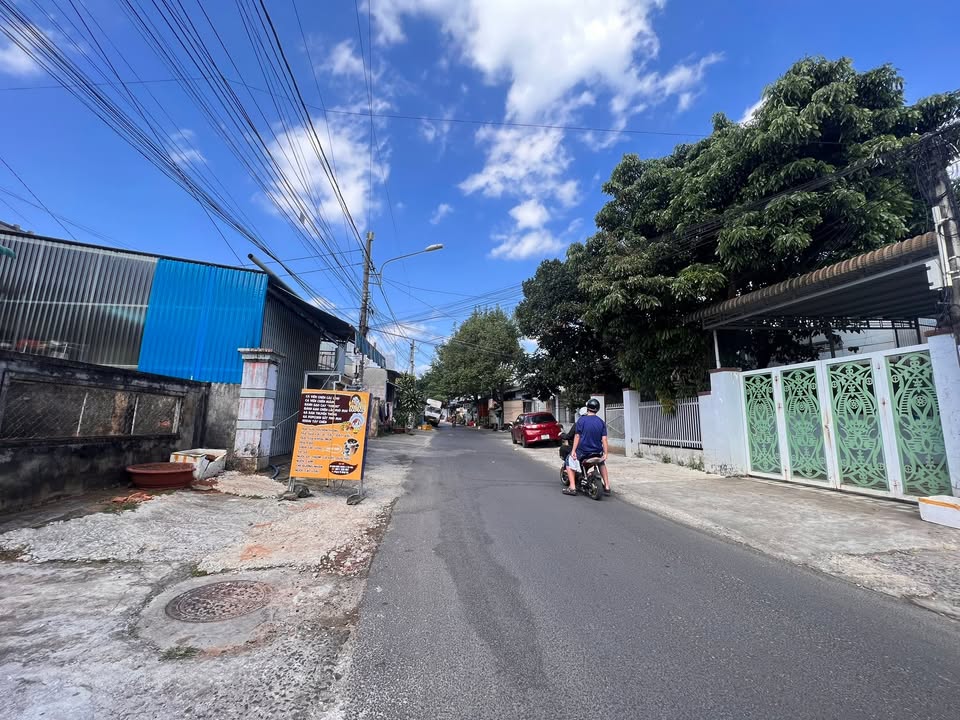 Đất mặt tiền Đinh Công Tráng Buôn Ma Thuột 266m² giá 5.5 tỷ - Cơ hội đầu tư sinh lời!