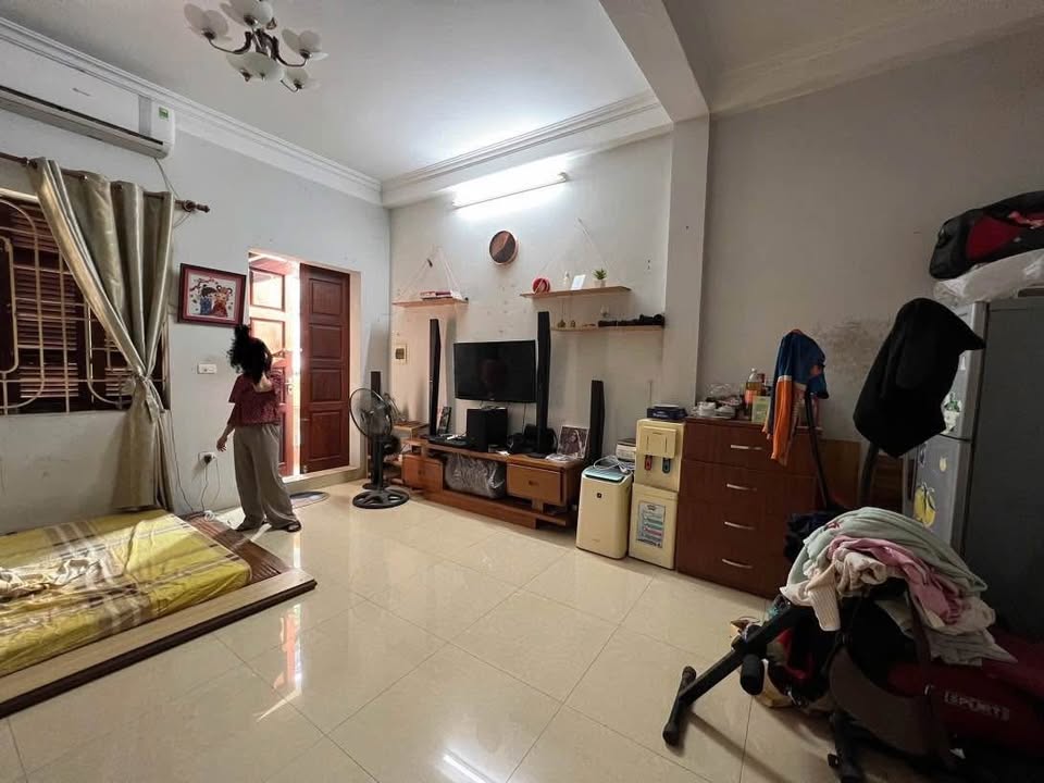 Nhà phố Ngọc Hà 43m² giá 8 tỷ - Chính chủ bán đất ngay chợ