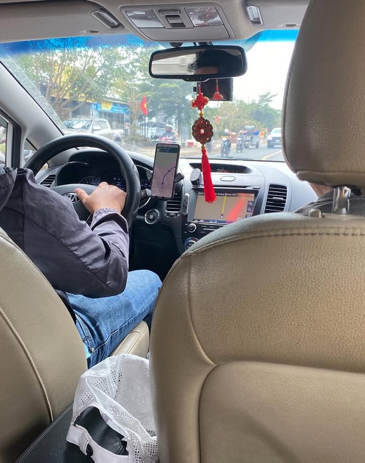 Nhà mặt tiền Quốc lộ 20, Lộc An 150m² giá 4.5 tỷ - Kinh doanh sầm uất ngay trung tâm!