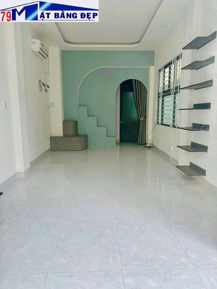 Cho thuê mặt bằng căn góc 40m² mặt tiền đường Bạch Đằng - Kinh doanh sầm uất!