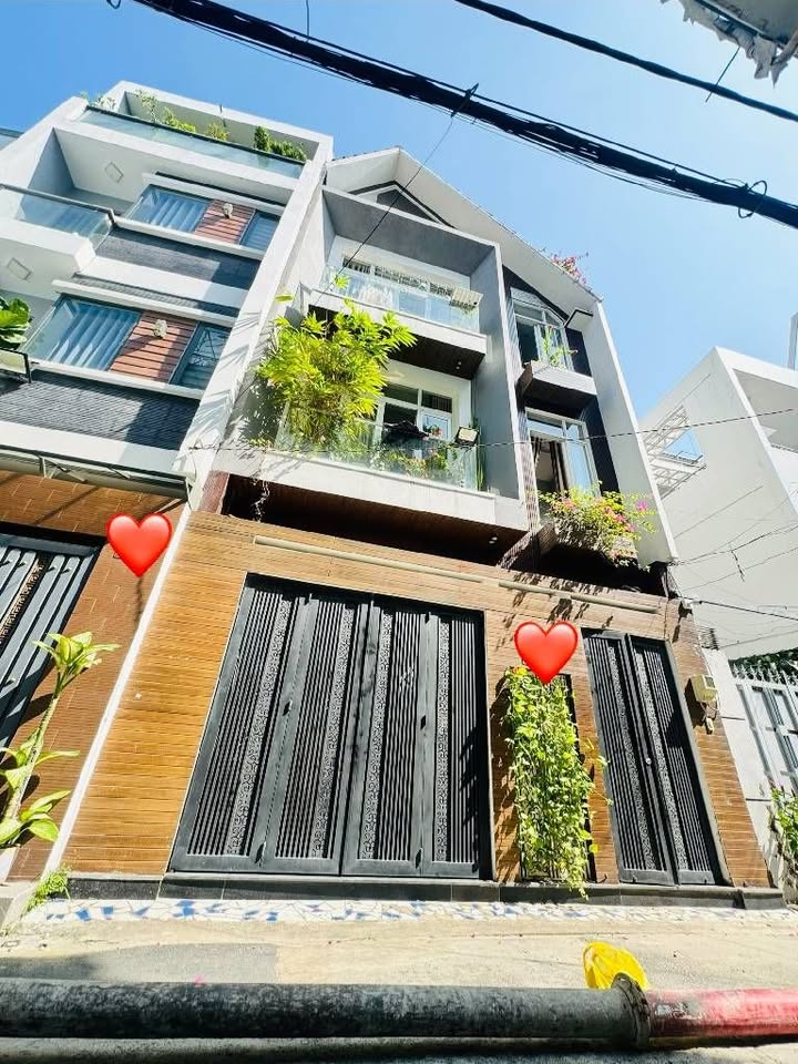 Nhà đẹp Nguyễn Kiệm, Phú Nhuận 50m² giá 9 tỷ - Hẻm xe hơi, tiện ích xung quanh!