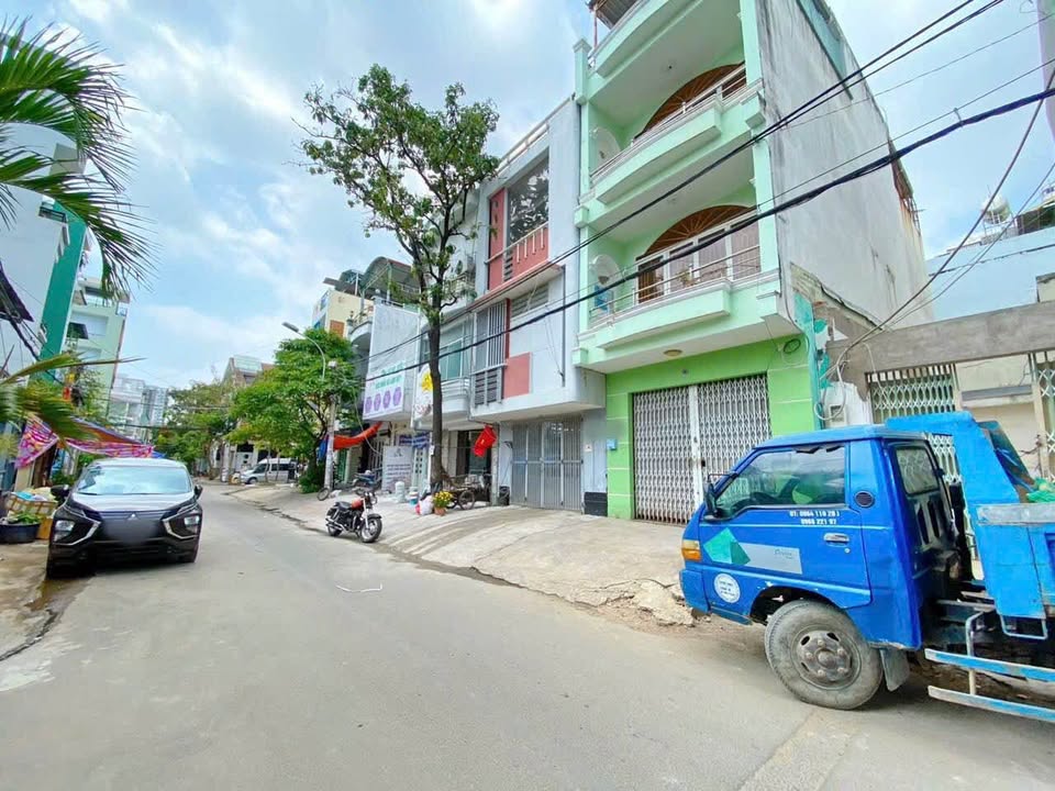 Nhà mặt tiền đường Huỳnh Tấn Phát, Quận 7, 64m² giá 9.5 tỷ - Đầu tư sinh lời ngay!
