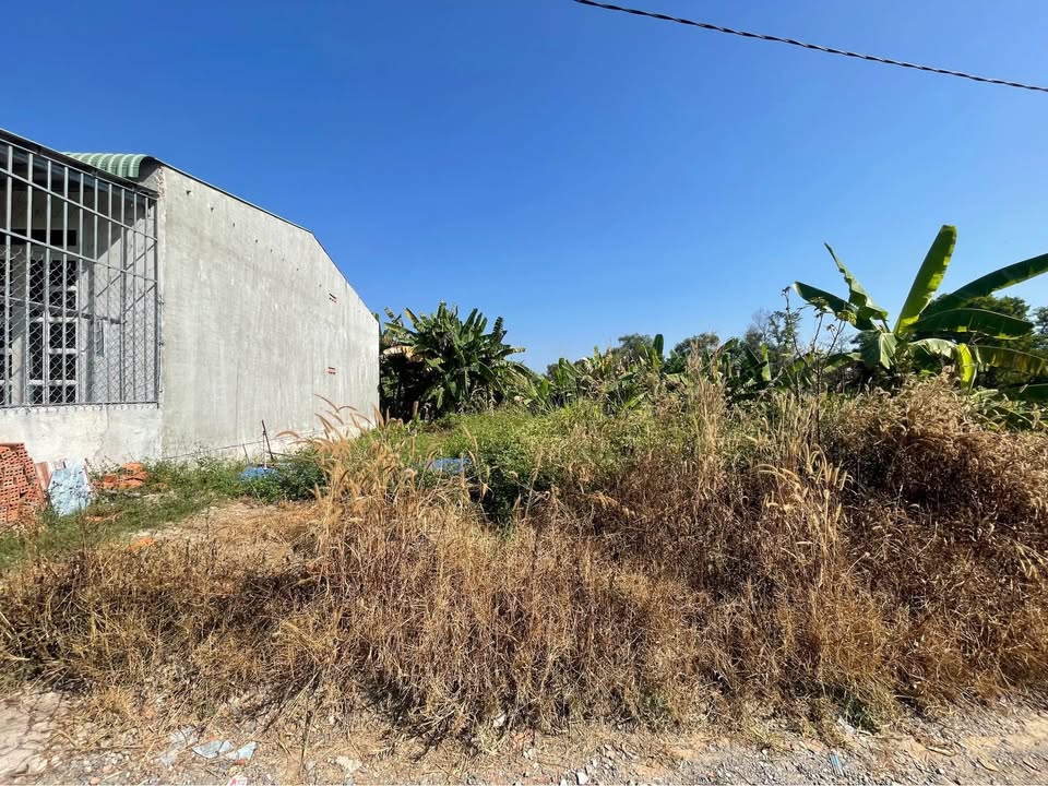 Đất liền kề Khánh Bình Tân Uyên 200m² giá 2.25 tỷ - Cơ hội đầu tư hấp dẫn!