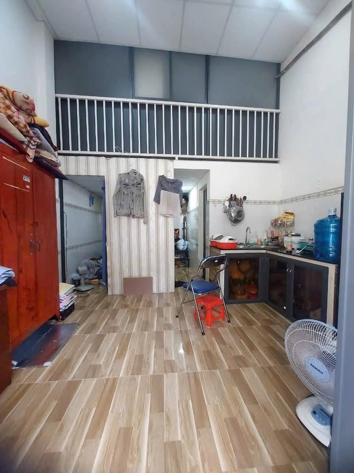 Nhà nguyên căn Bạch Đằng, Q. Bình Thạnh 28m² giá 7.5 triệu - Sẵn sàng cho thuê ngay!