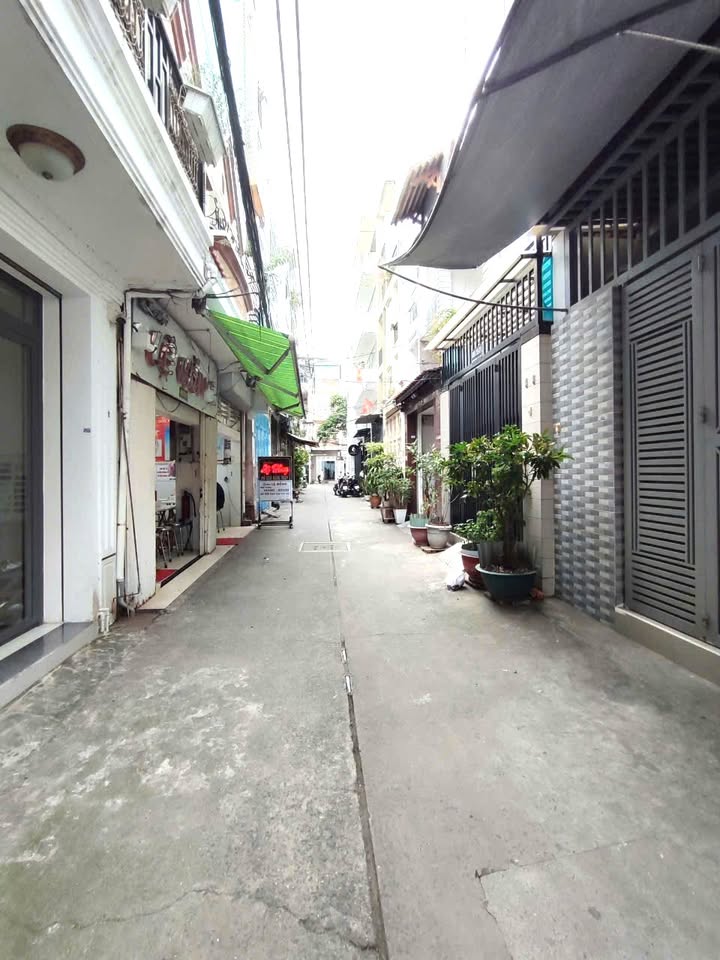 Nhà riêng Phú Nhuận 30m² giá 5.15 tỷ - Giảm 300 triệu, hẻm ô tô!