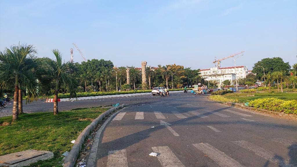 Đất mặt tiền Huỳnh Tấn Phát, Quận 7, 293.28m² giá 76 tỷ - Cơ hội đầu tư sinh lời!