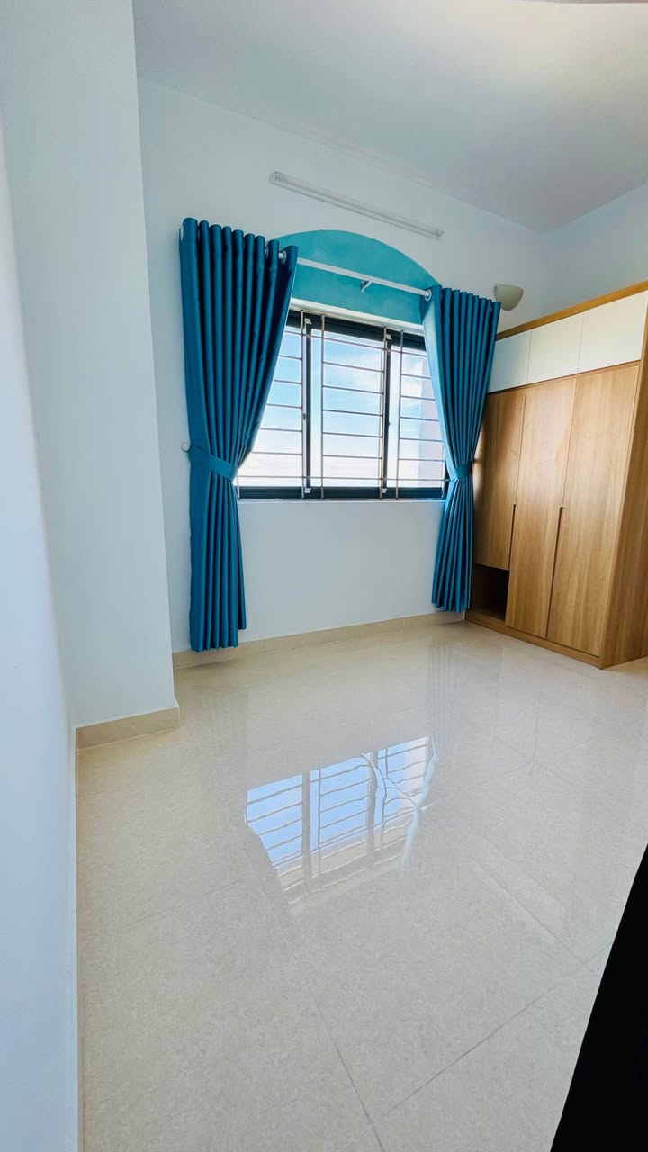 Căn hộ chung cư Hồ Quý Ly Vũng Tàu 2PN giá 6 triệu - View biển tuyệt đẹp!