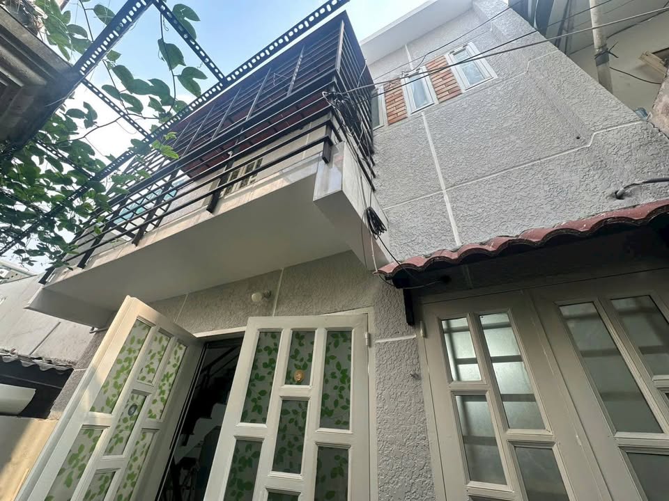 Nhà phố Hẻm 90 Bông Sao, P5, Q8, 24.75m² giá 2.65 tỷ - Gần mặt tiền đường lớn!