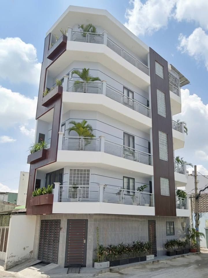 Nhà 3 mặt tiền đường Tân Chánh Hiệp 3, Q12 - Diện tích 67.2m² giá 9 tỷ - Sổ hồng chính chủ!