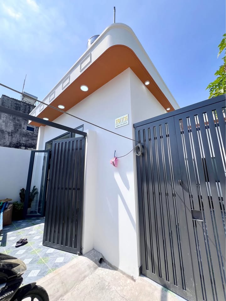 Bán nhà mới xây đường Trịnh Thị Miếng, Hóc Môn 108m² - Thiết kế hiện đại, ở ngay!