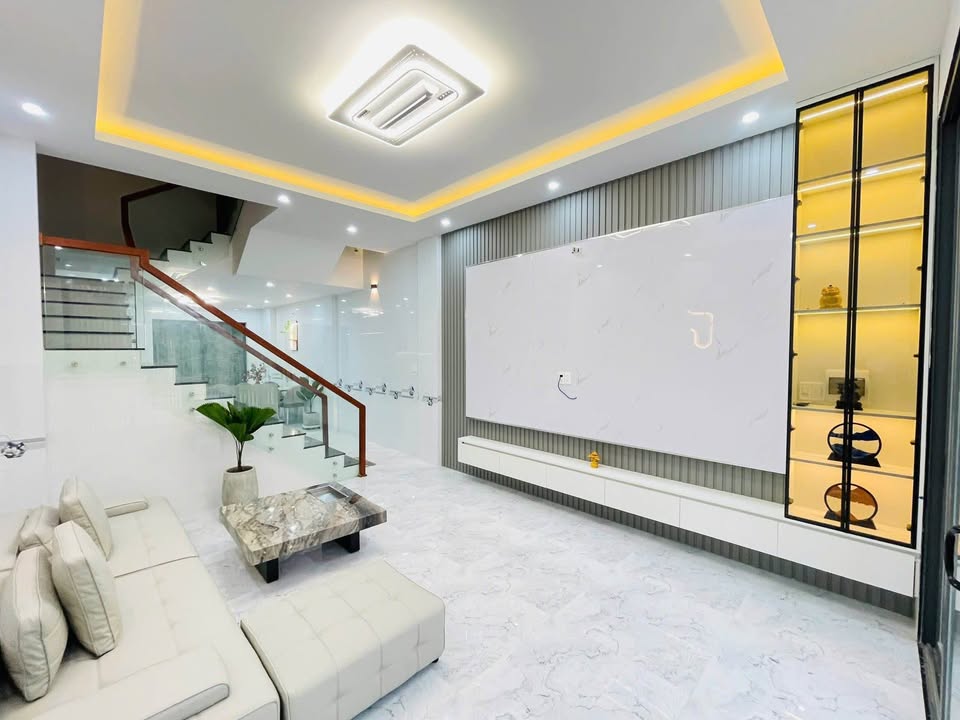 Nhà phố KĐT Chợ Góc Quy Nhơn 63m² giá 4 tỷ - Cơ hội đầu tư hấp dẫn!