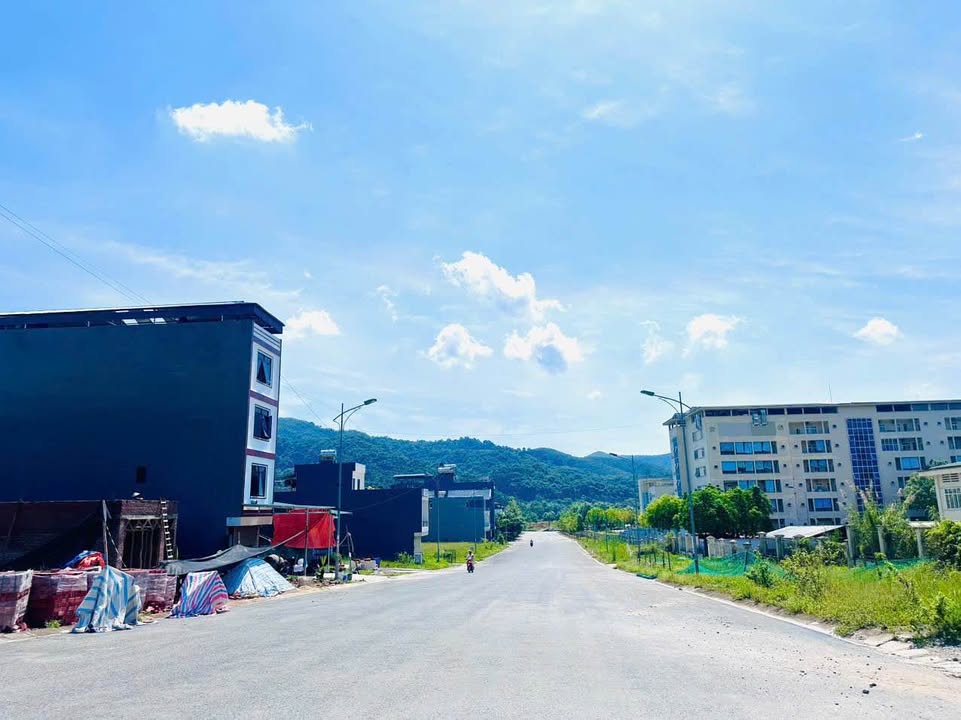 Đất nền đường B10 khu dân cư B9 Lào Cai 128m² giá 2.6 tỷ - Đầu tư sinh lời ngay!