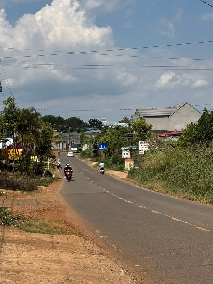 Đất thổ cư 385m² đường Dốc 200, Tân Hà, Lâm Hà - Cần bán gấp chỉ 2.5 tỷ!