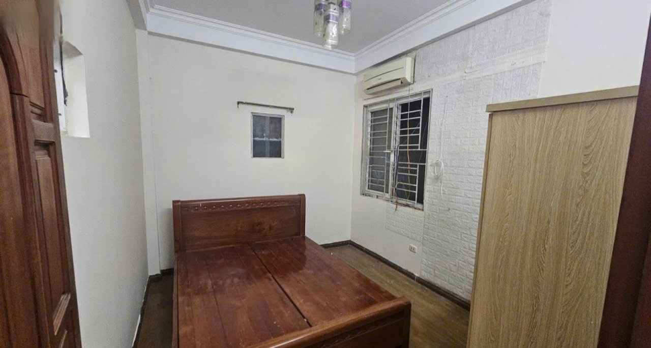 Cho thuê CHDV tại Ngõ 111, Đường Triều Khúc, Thanh Xuân 50m² - Phù hợp kinh doanh