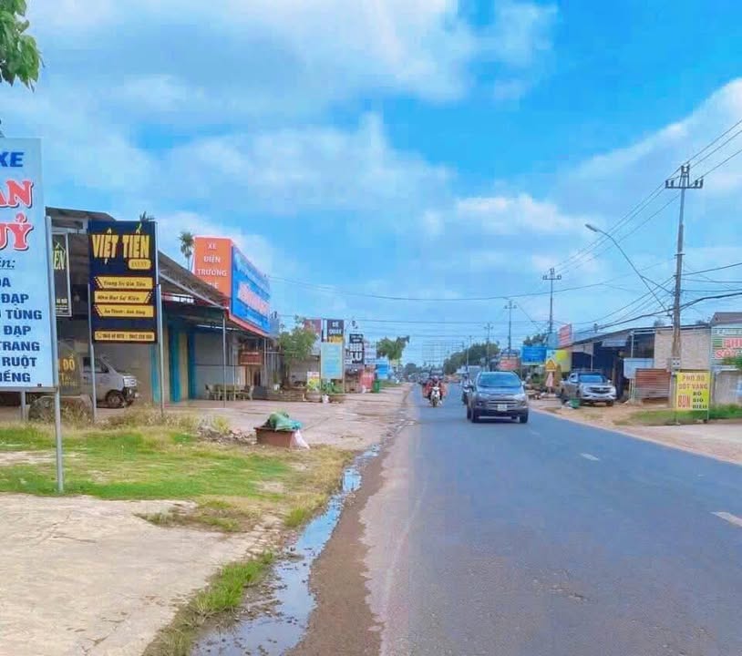 Nhà mặt tiền QL27, xã Ea Ktur, Đắk Lắk - Diện tích 168m² chỉ 51.3 tỷ!