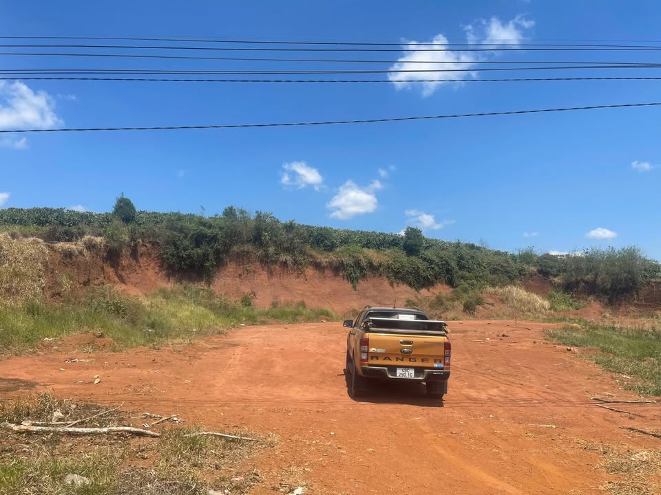 Bán đất mặt tiền đường Nguyễn Huệ, Lộc Quảng, Bảo Lâm 587m² - Vị trí đẹp, giá 1.7 tỷ