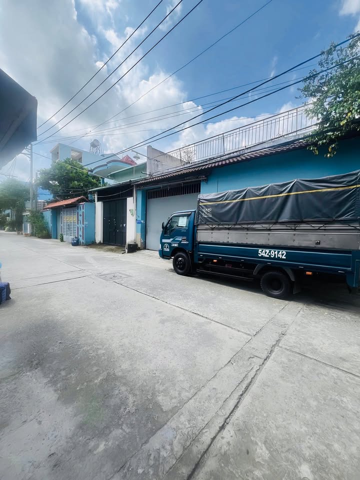 Đất nền Bình Hưng Hoà, Bình Tân 250m² giá 18 tỷ - Tiện xây mới ngay!