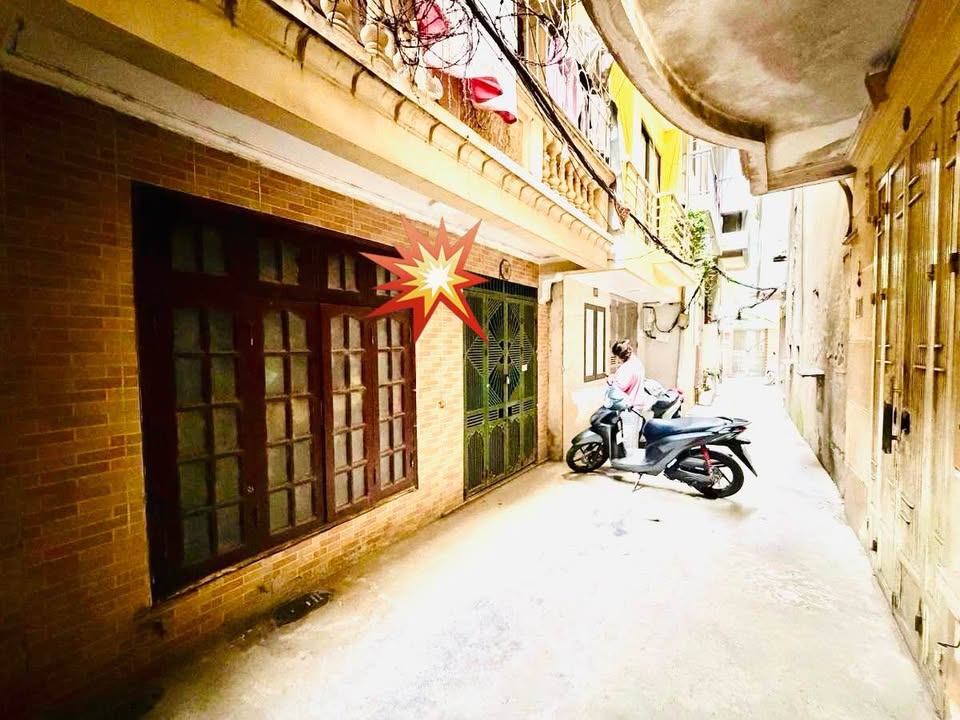 Nhà phố Minh Khai 26m² giá 6.35 tỷ - Mặt tiền rộng, sổ đỏ chính chủ!