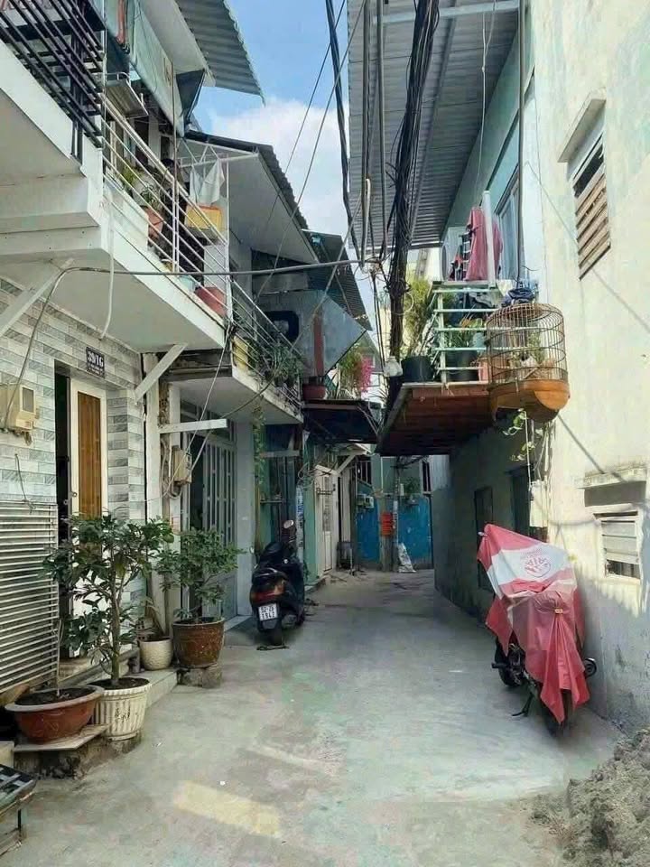 Nhà hẻm 380 Lê Văn Lương, P Tân Hưng, Q7, 18m² giá 1.55 tỷ - Sổ đỏ chính chủ, thương lượng nhẹ!