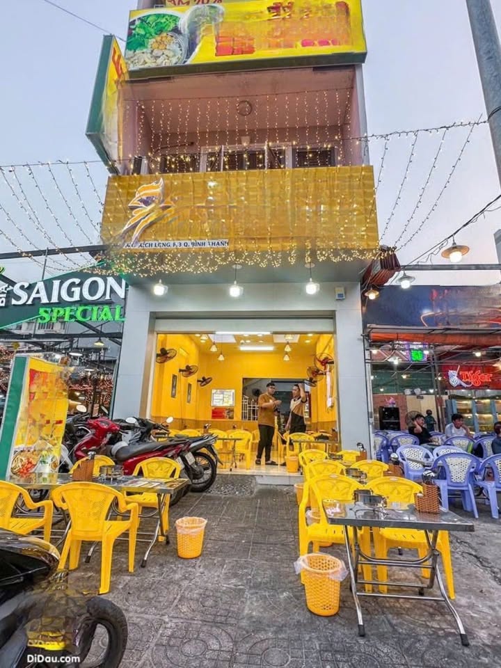 Cho thuê nhà mặt tiền Phan Xích Long, quận Bình Thạnh 76m² - Khu kinh doanh sầm uất!