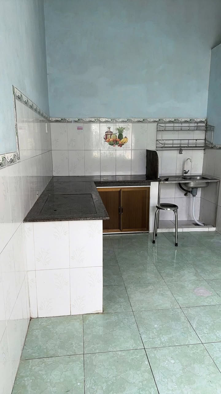 Cho thuê nhà nguyên căn mặt tiền Tây Sơn, Quy Nhơn 70m² - Giá chỉ 3.5 triệu/tháng!