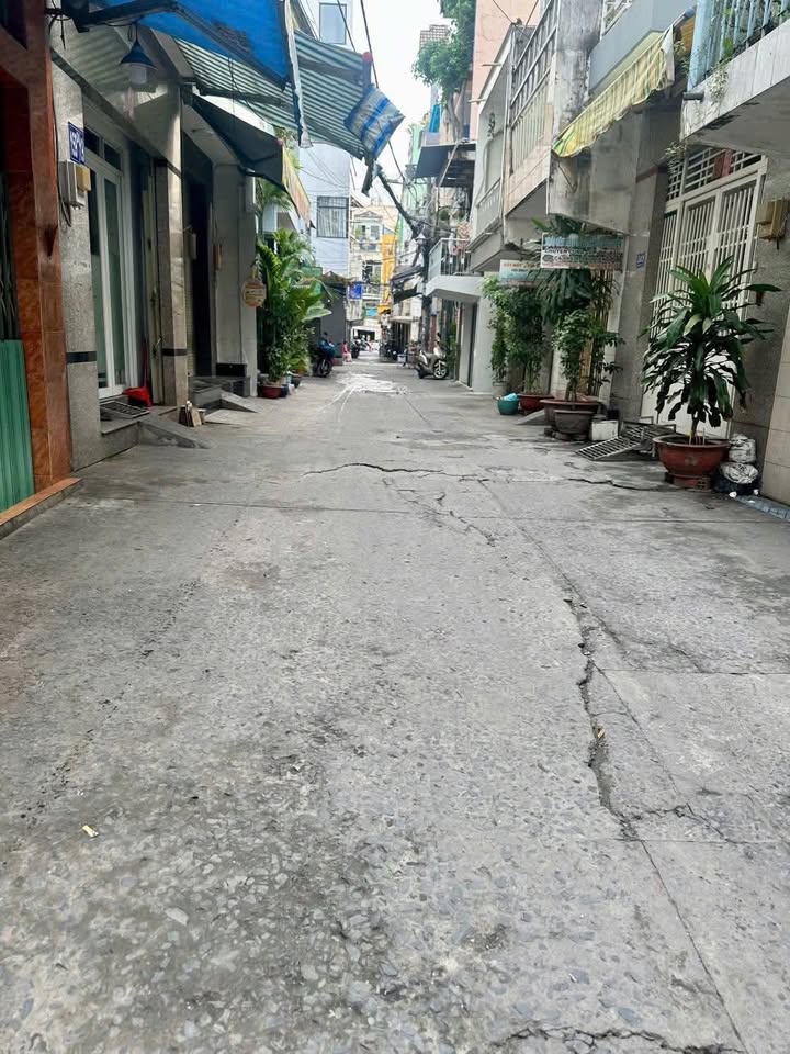 Nhà bán hẻm Dạ Nam, P3, Q8, 52m² giá 7.8 tỷ - Sổ hồng chính chủ, ô tô vào tận nhà!