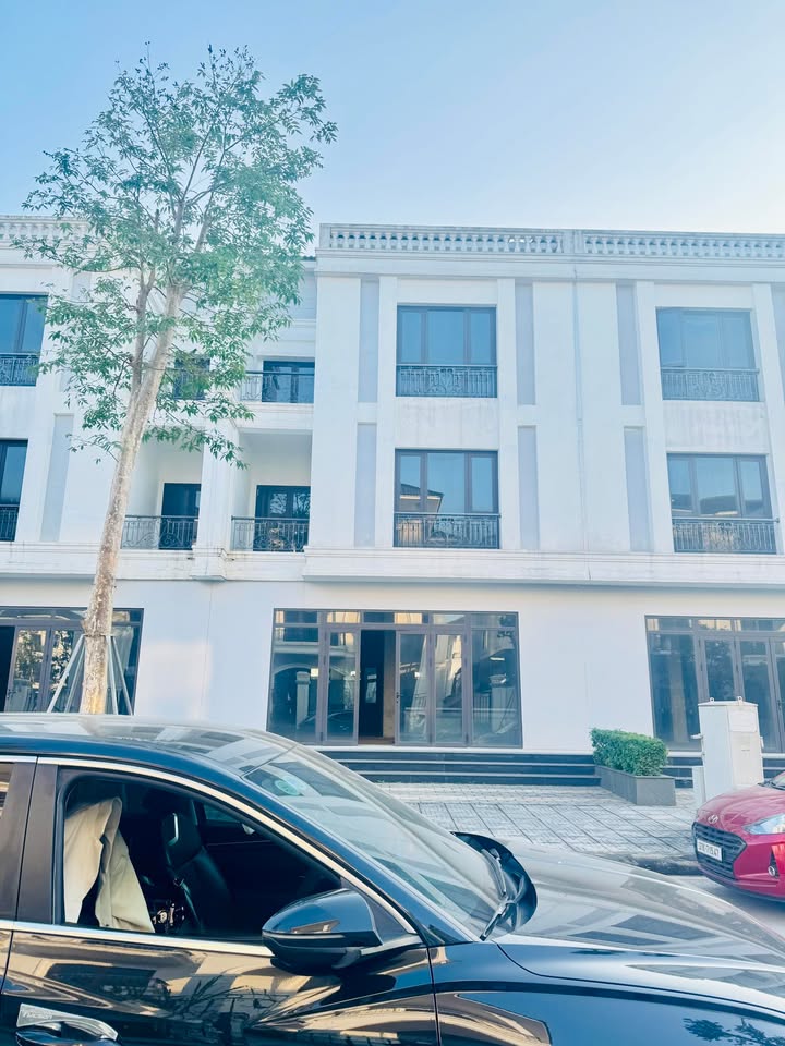Shophouse Vinh Heritage 156m² giá 8.1 tỷ - Cơ hội đầu tư lý tưởng!