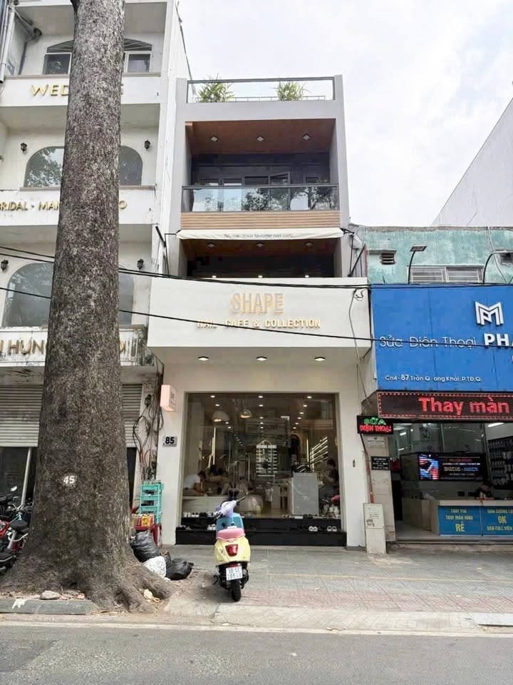 FrontHouse mặt tiền Trần Quang Khải, Quận 1, 101m² giá 52 tỷ - Cơ hội đầu tư sinh lời!