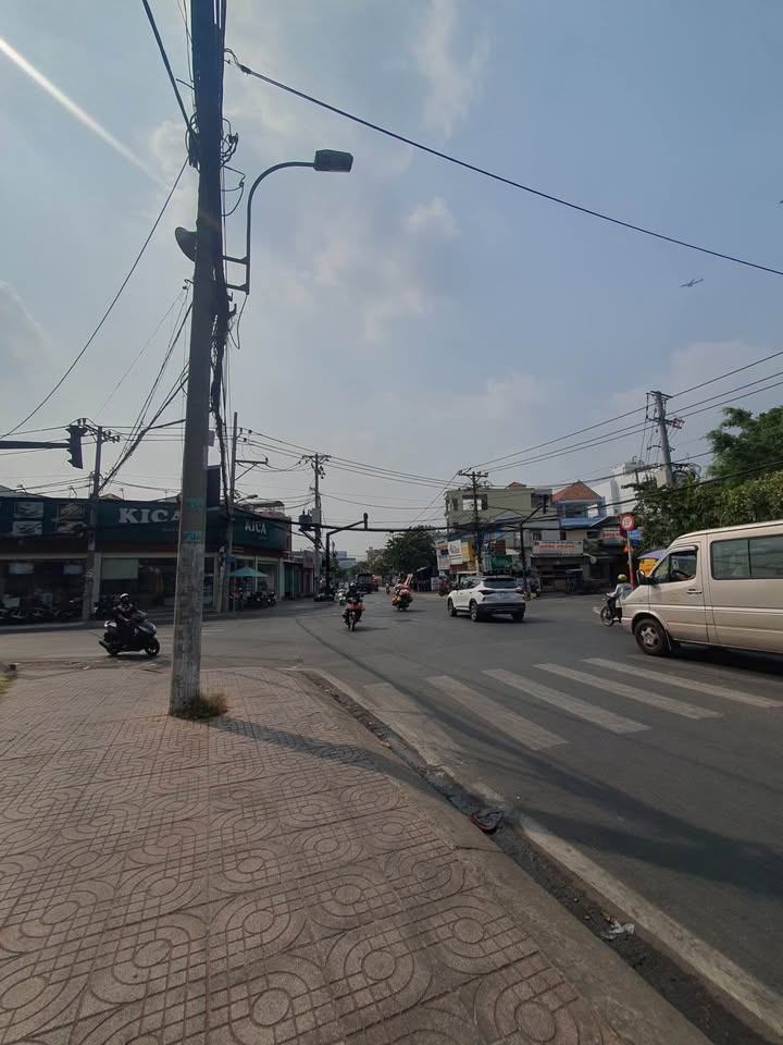 Nhà 4 tầng Hoàng Diệu 2, Thủ Đức 60m² giá 10 tỷ - Ô tô vào tận nhà!