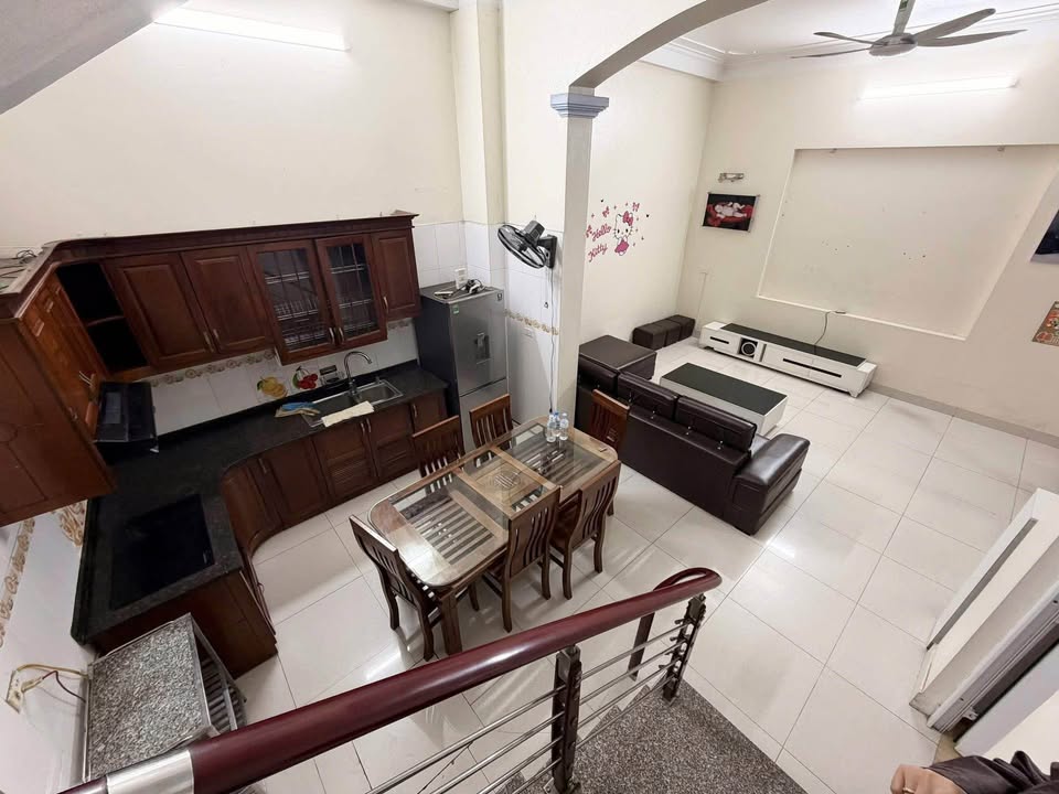 Nhà riêng tại phường Cao Thắng, Hạ Long 62.4m² giá 3 tỷ - Chính chủ bán gấp!