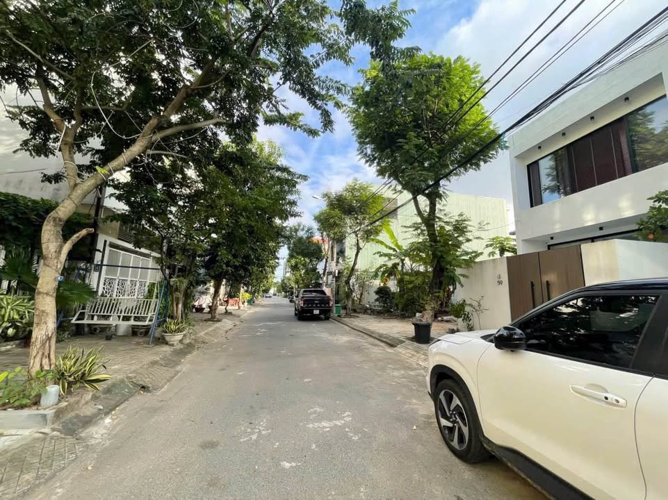Bán đất mặt tiền đường Trần Quý Khoách, Đà Nẵng 90m² - Khu vip, giá chỉ 6.2 tỷ!