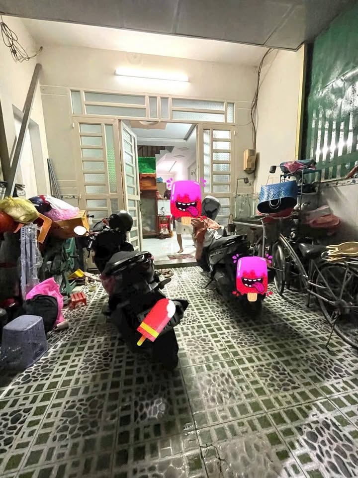 Nhà CCVB Ấp 7 Xuân Thới Thượng 60m² giá 2.15 tỷ - Sẵn sàng vào ở ngay!