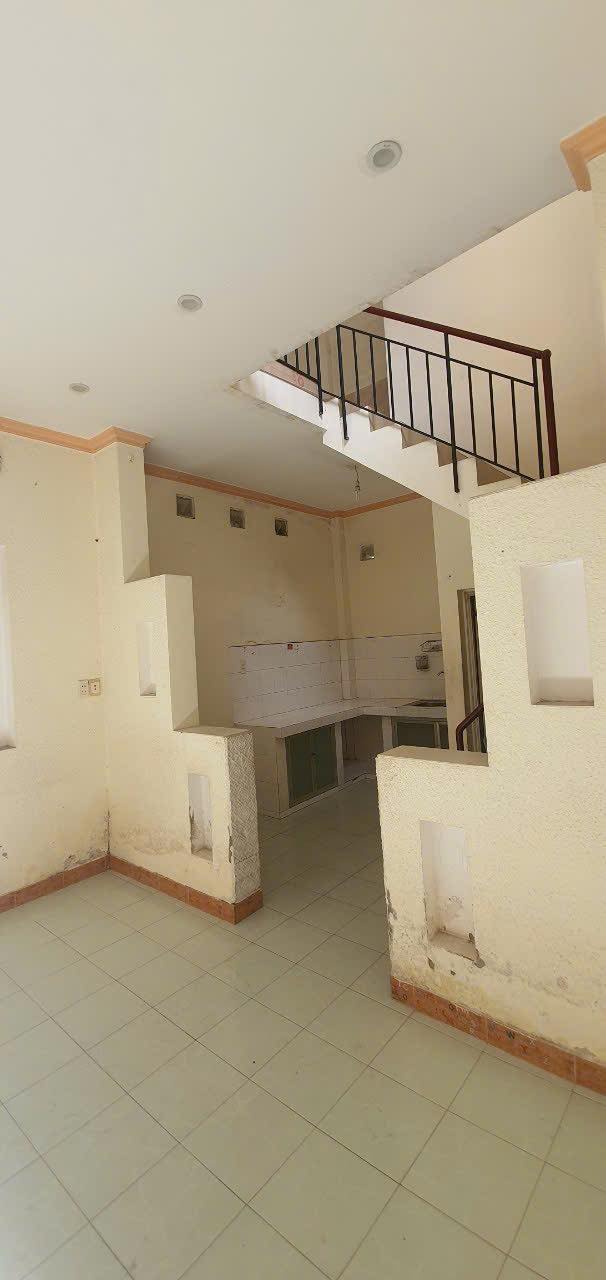 Nhà riêng Dương Thị Giang Q12 24m² giá 1.75 tỷ - Sổ hồng chính chủ!