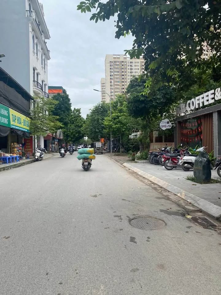 Đất dịch vụ Tân Tây Đô Đan Phượng 48m² giá 8 tỷ - Vị trí thuận lợi, sẵn sàng giao dịch!