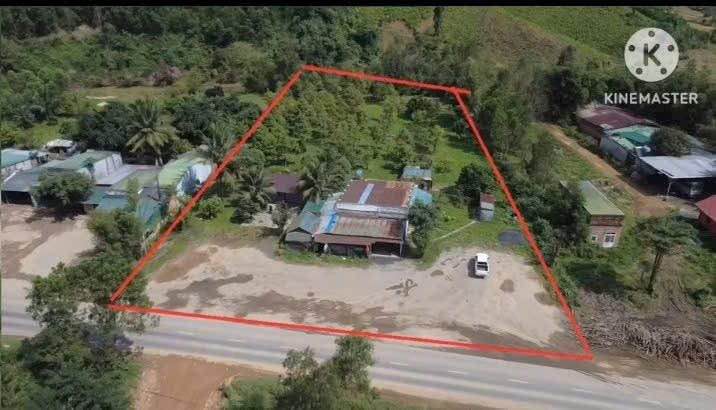 Đất nền M'Đrắk 400m² giá 2 tỷ - Phù hợp làm kho bãi hoặc điểm dừng chân