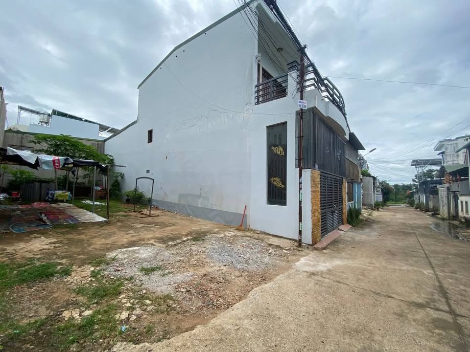 Nhà 1 Mê Hẻm 55 Hoàng Thế Thiện, Phường Tân Lợi, 90m² giá 3.8 tỷ - Không thể bỏ lỡ!