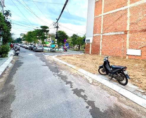 Đất nền Lê Vĩnh Huy, Đà Nẵng 55m² giá 6.4 tỷ - Lô góc 2 mặt tiền thu hút!