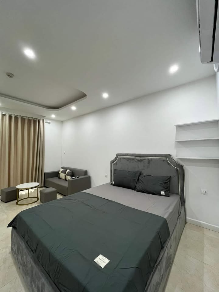 Cho thuê Studio D'capitale Trần Duy Hưng 12 triệu - Full nội thất, giá tốt nhất thị trường!