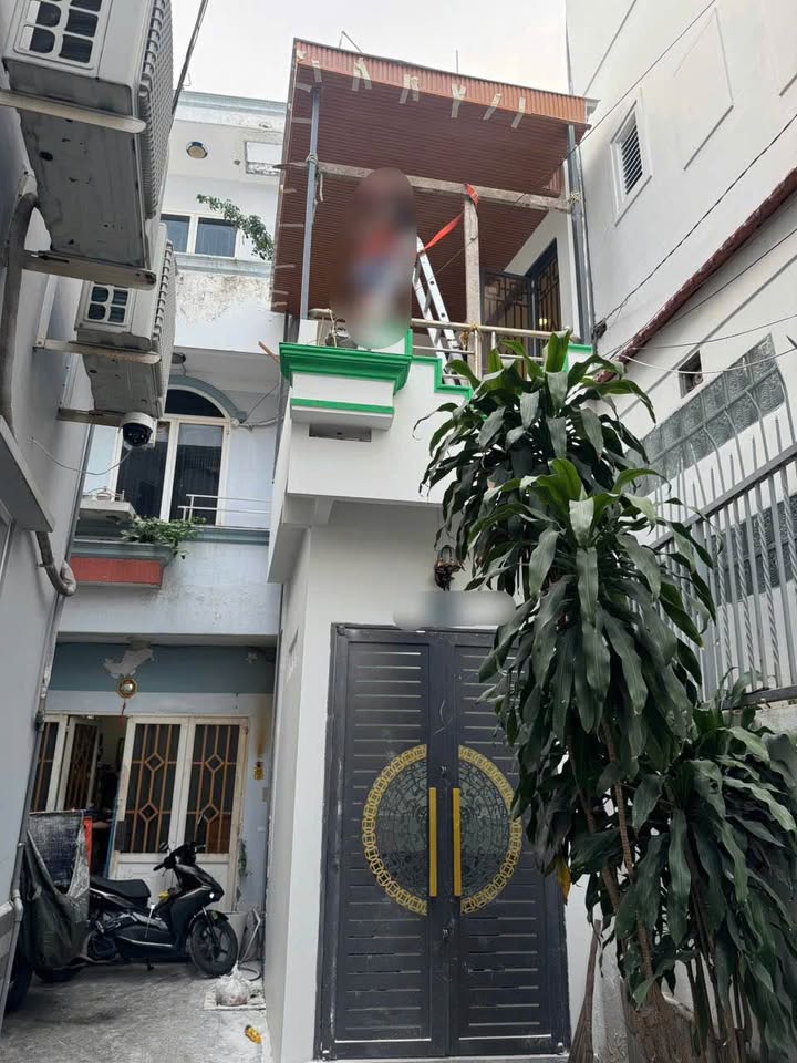 Nhà riêng hẻm xe hơi Âu Dương Lân, P3, Q8 - Giá 3.95 tỷ, chính chủ!