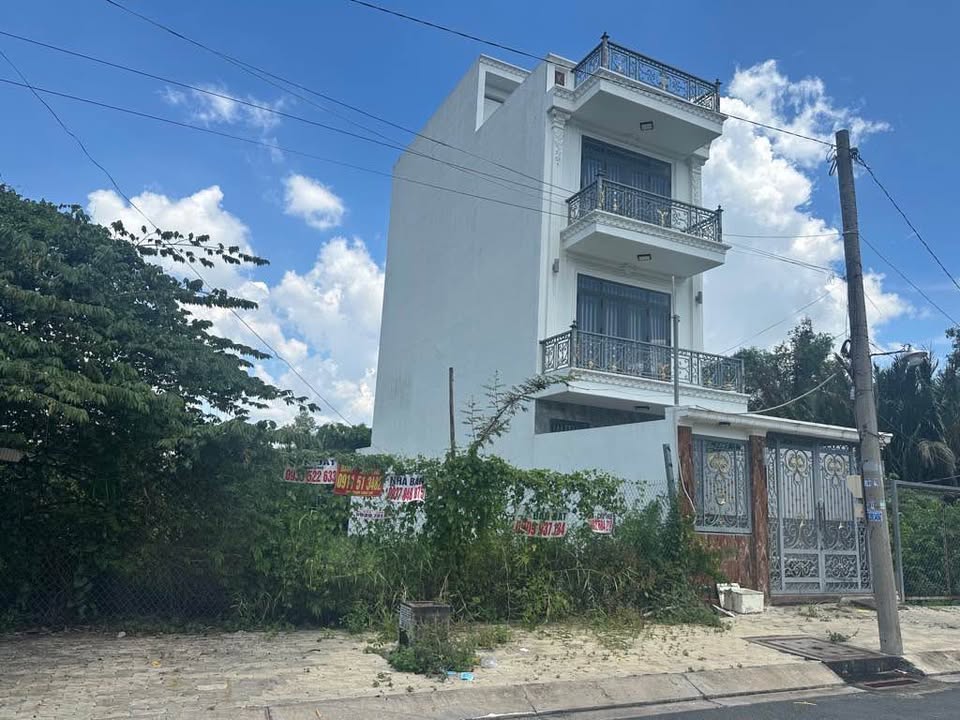 Đất mặt tiền đường số trung tâm Q7 1024m² giá 70 tỷ - Cơ hội đầu tư sinh lời lớn!