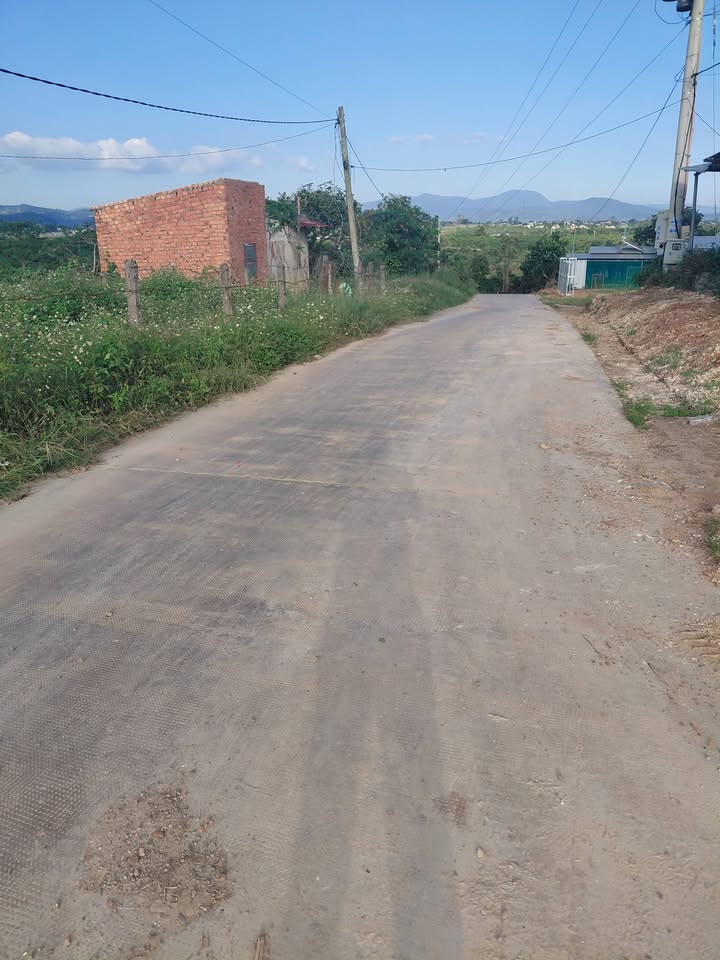 Đất nền Tân Văn Lâm Hà 3800m² giá 2.05 tỷ - Sổ đỏ chính chủ, xây dựng tự do!