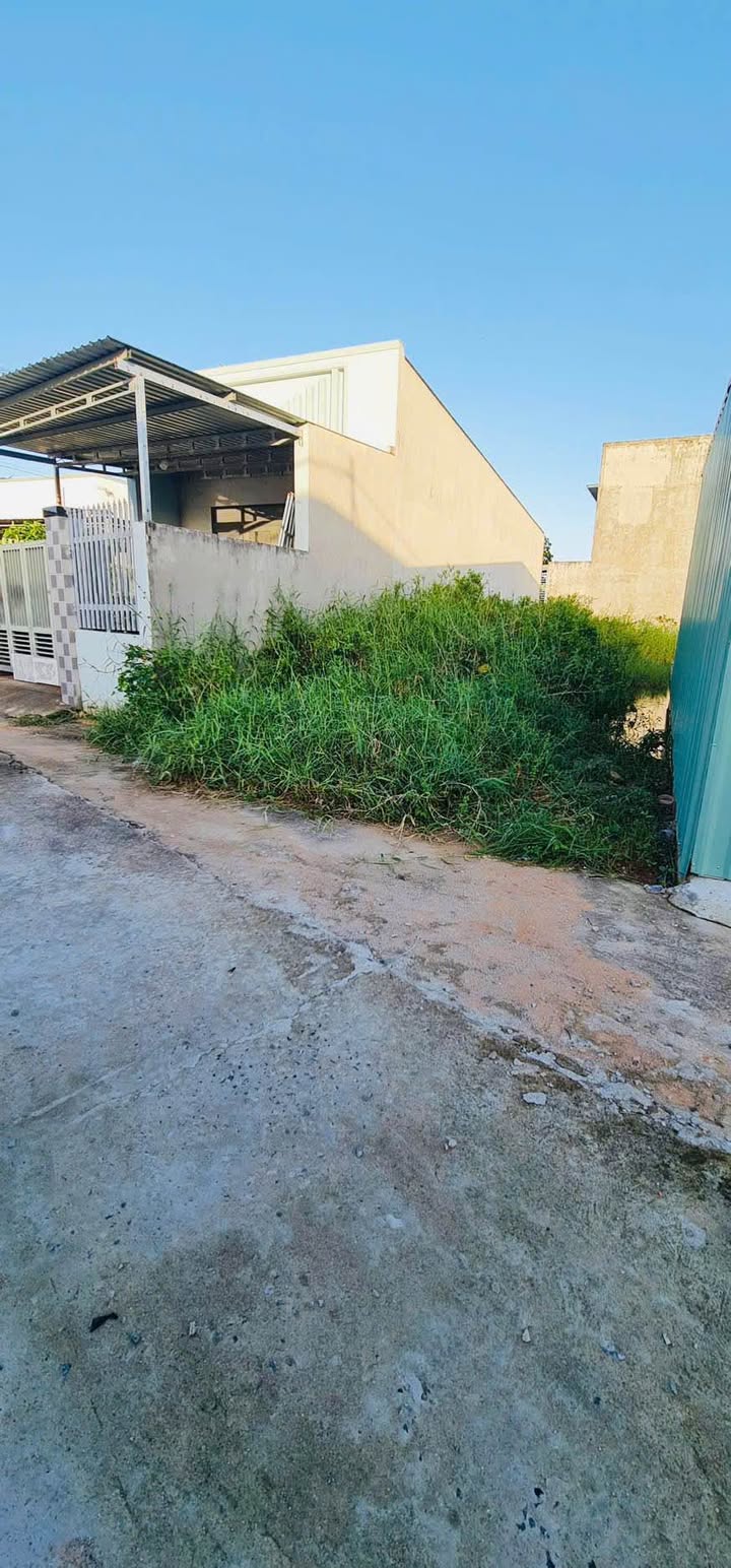 Đất thổ cư Hàm Thắng 111.2m² giá 950 triệu - Cơ hội đầu tư sinh lời!